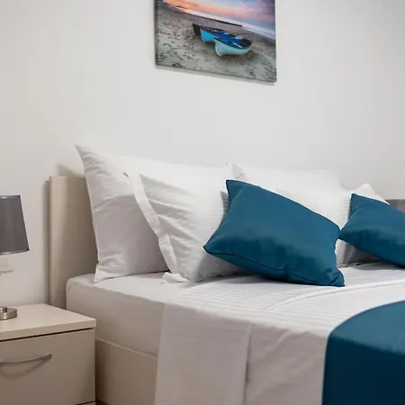 Palma And Luxury Penthouse For A Family With Swiming Pool,parking,terrace,panoramic View At The Sea,podstrana *