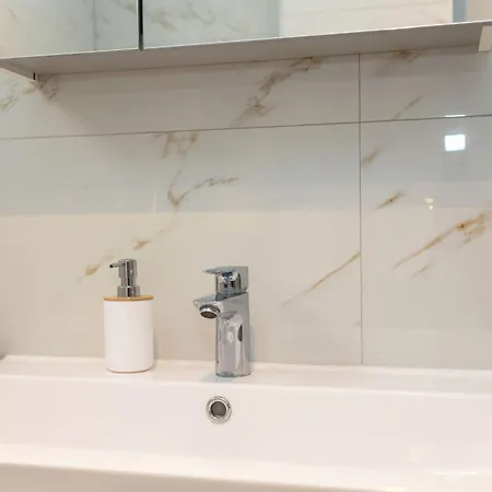 Apartamento Palma And Luxury Penthouse For A Family With Swiming Pool,parking,terrace,panoramic View At The Sea,podstrana