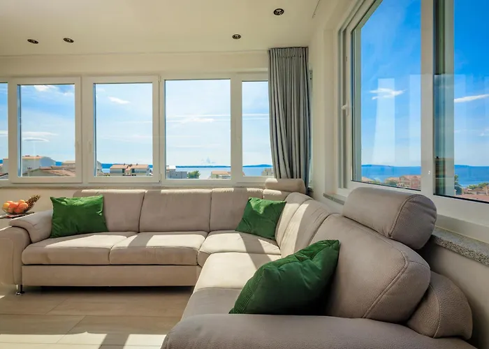 Palma And Luxury Penthouse For A Family With Swiming Pool,parking,terrace,panoramic View At The Sea,podstrana *