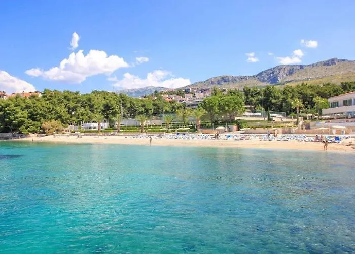 アパート Palma And Luxury Penthouse For A Family With Swiming Pool,parking,terrace,panoramic View At The Sea,podstrana