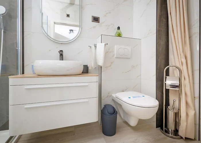 Palma And Luxury Penthouse For A Family With Swiming Pool,parking,terrace,panoramic View At The Sea,podstrana ポドストラナ